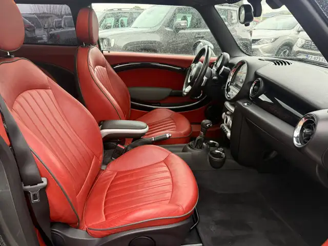 Mini Cooper Cooper view 7