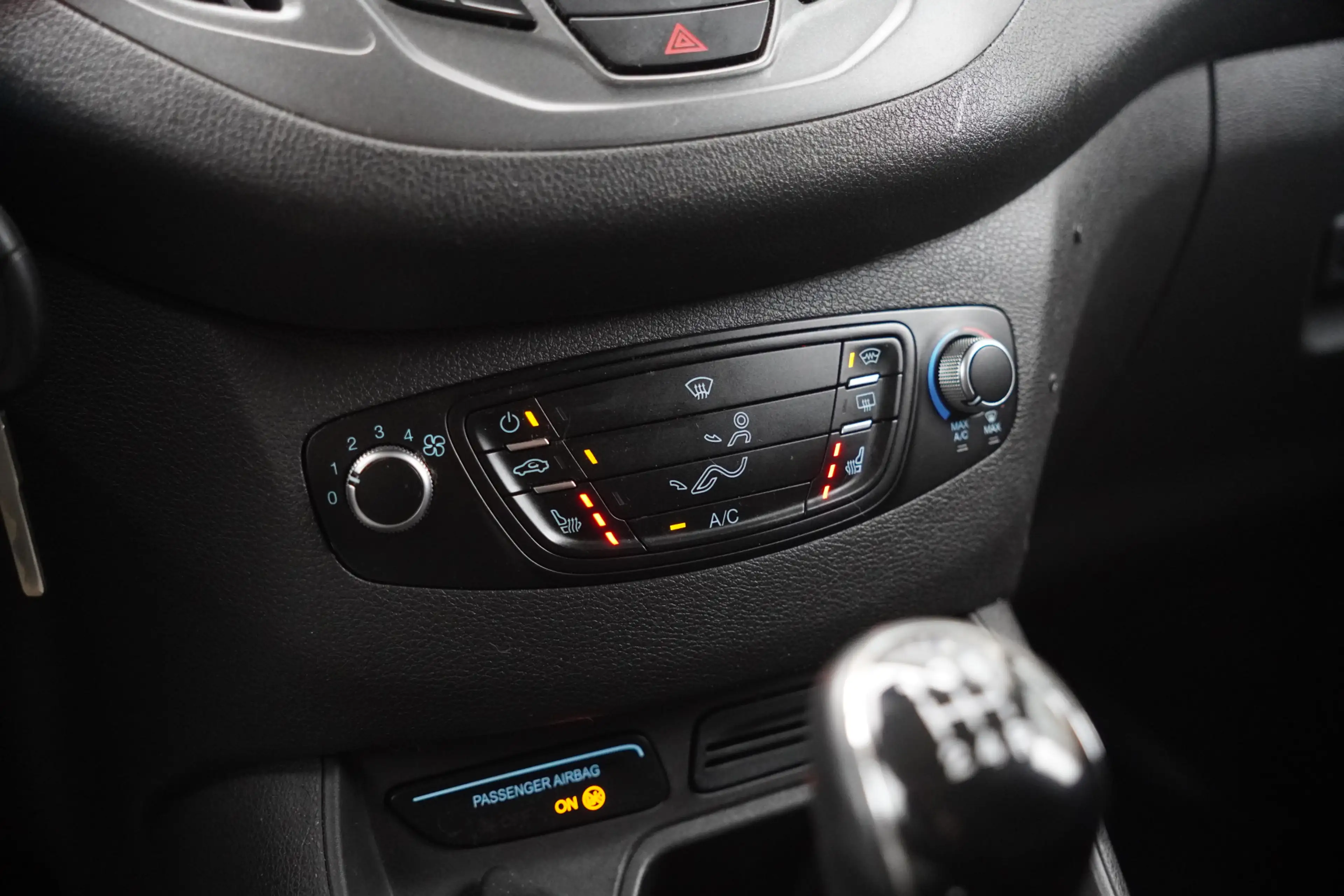 Ford Transit Courier 1.0, AIRCO, STOELVERWARMING, BTW-VRIJ / MARGE — photo 8