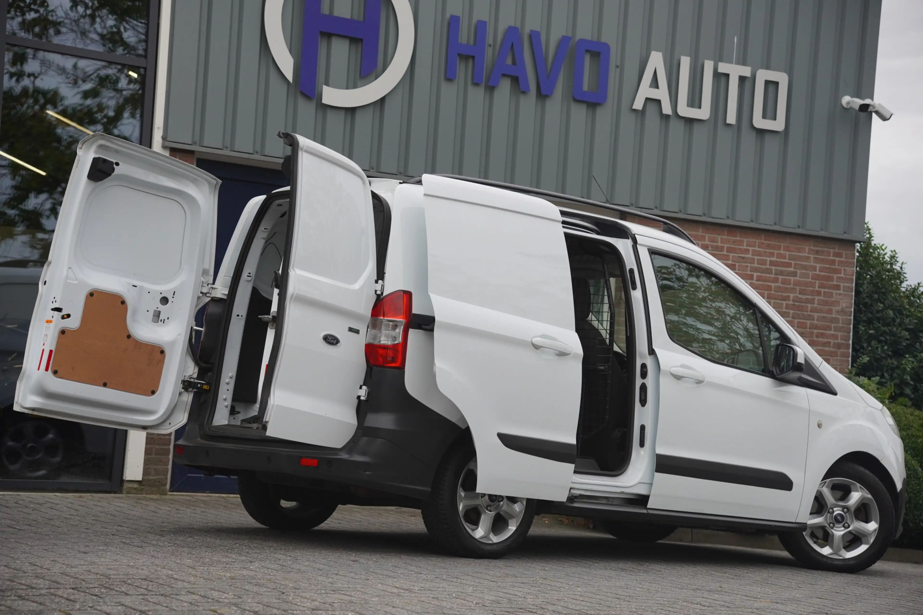 Ford Transit Courier 1.0, AIRCO, STOELVERWARMING, BTW-VRIJ / MARGE — photo 17