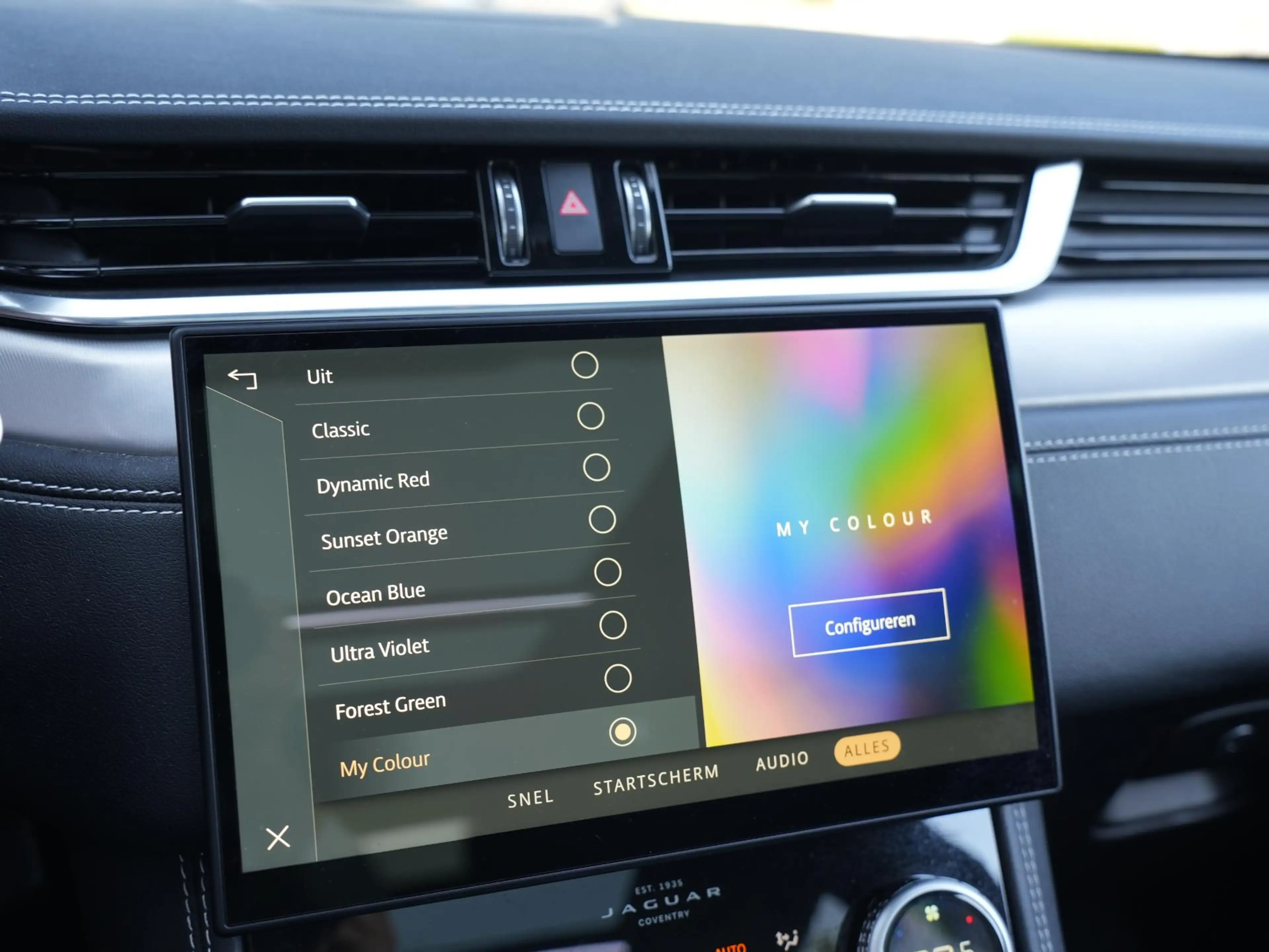 Jaguar F-Pace P400e PHEV R-Dynamic SE | BTW | Panorama schuif-/k — photo 23