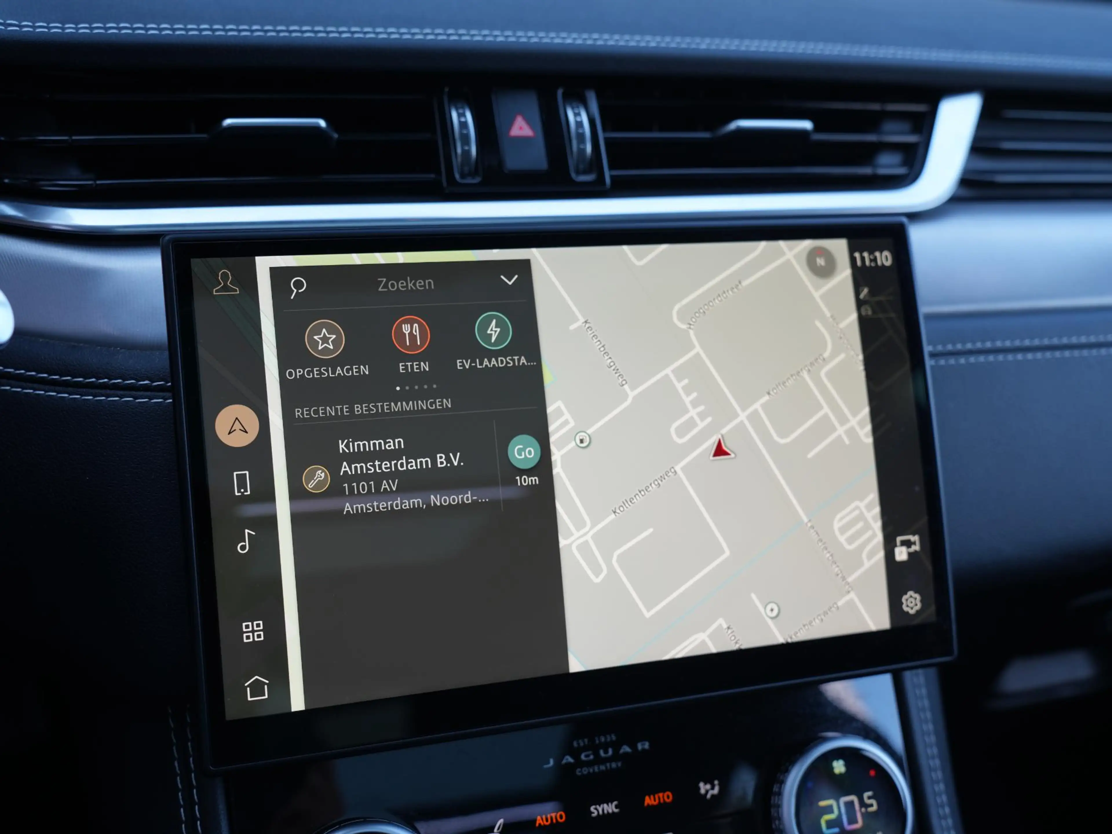 Jaguar F-Pace P400e PHEV R-Dynamic SE | BTW | Panorama schuif-/k — photo 21