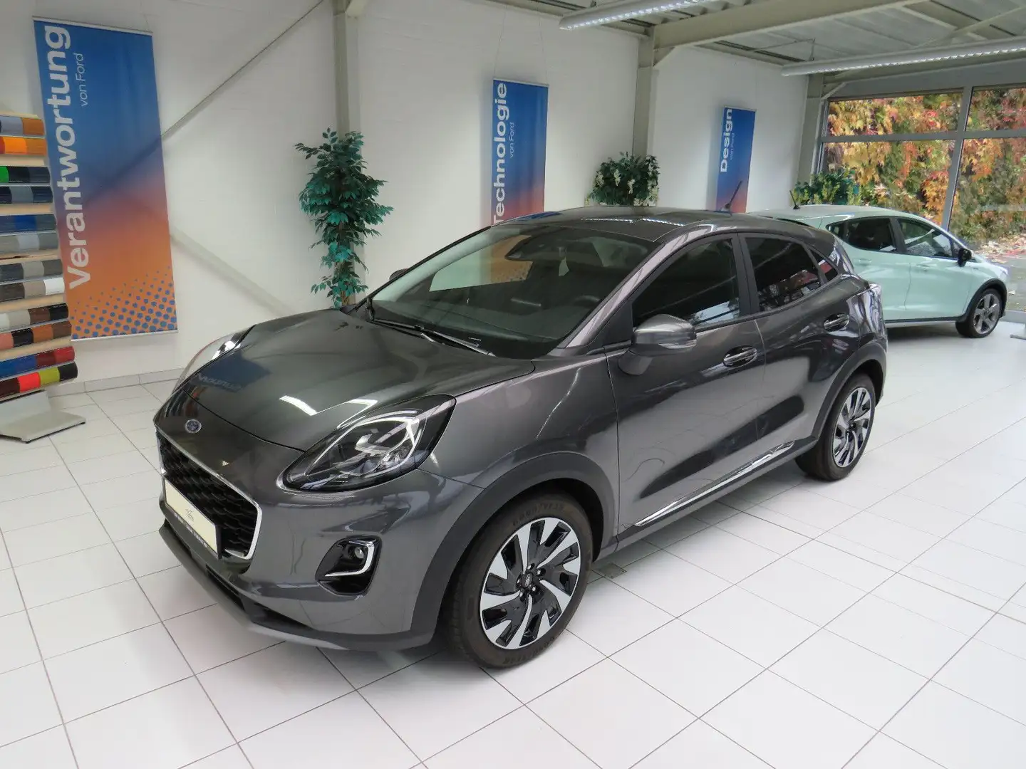 Ford Puma 1,0EcoB.Hybrid Titanium -  Winterpaket Grau - 1