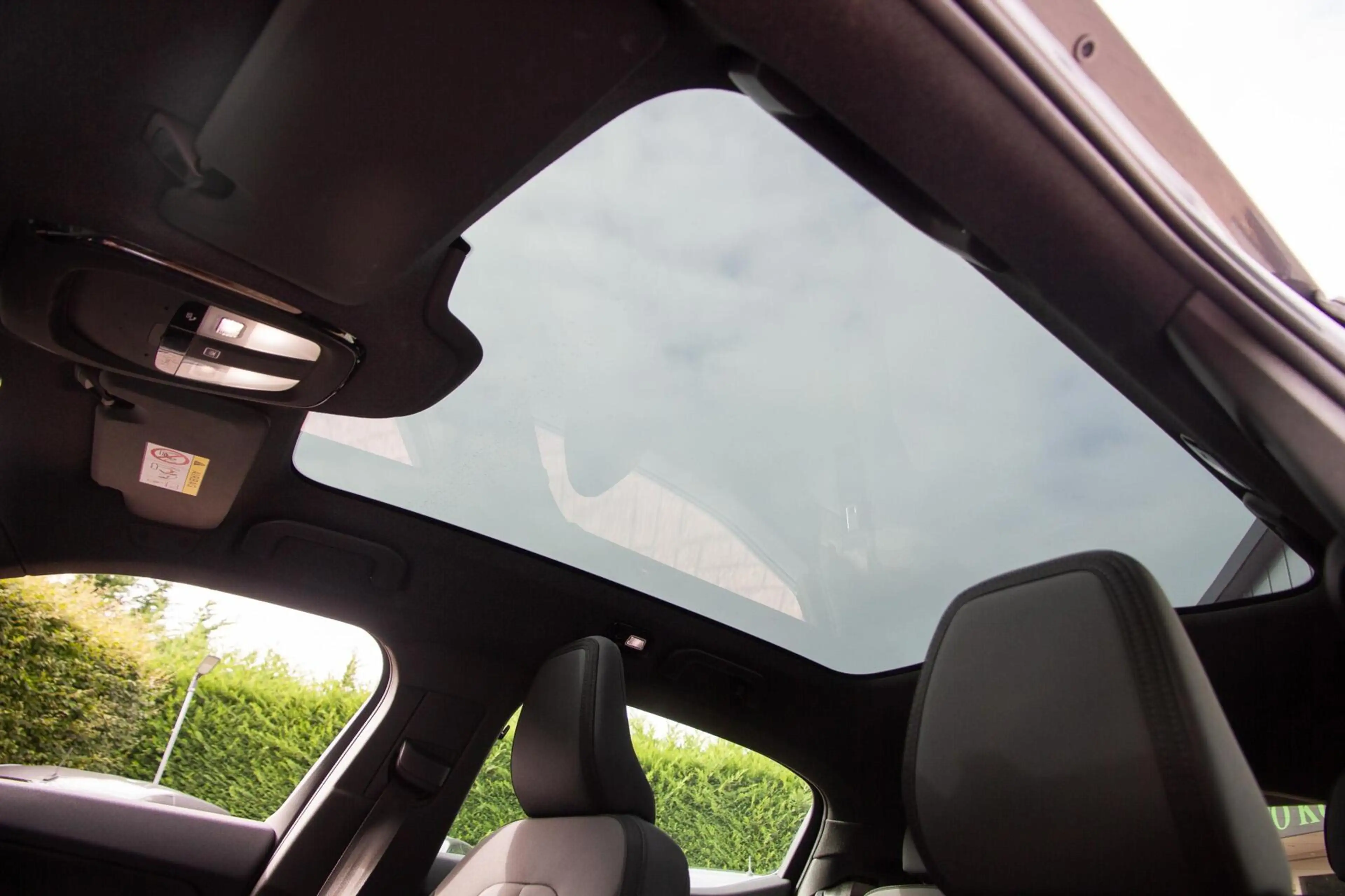 Polestar 2 Standard Range Single Motor 63kWh — photo 24