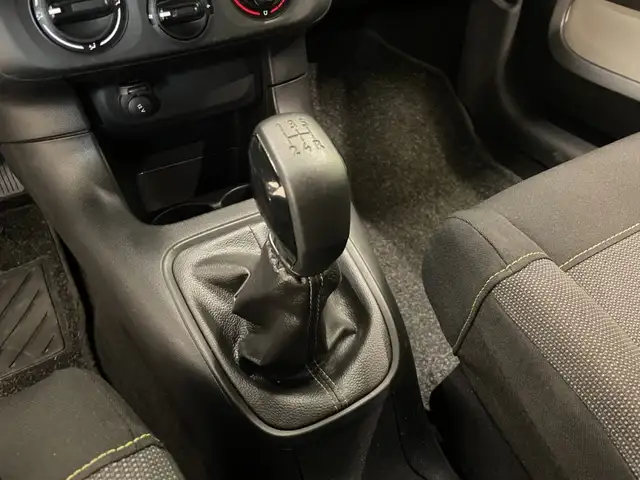 Citroen C3 view 8