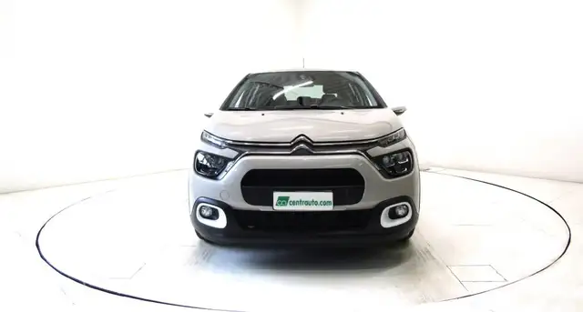 Citroen C3 view 2