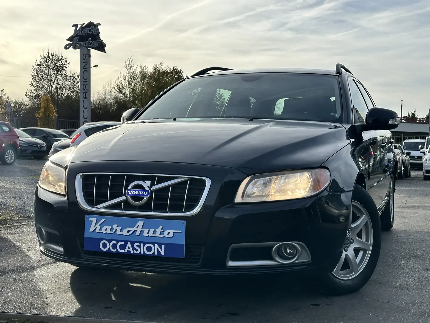 Volvo V70 V70 1.6 D DRIVe Negro - 1