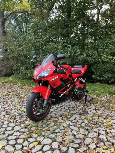Honda CBR 600 - foto 3