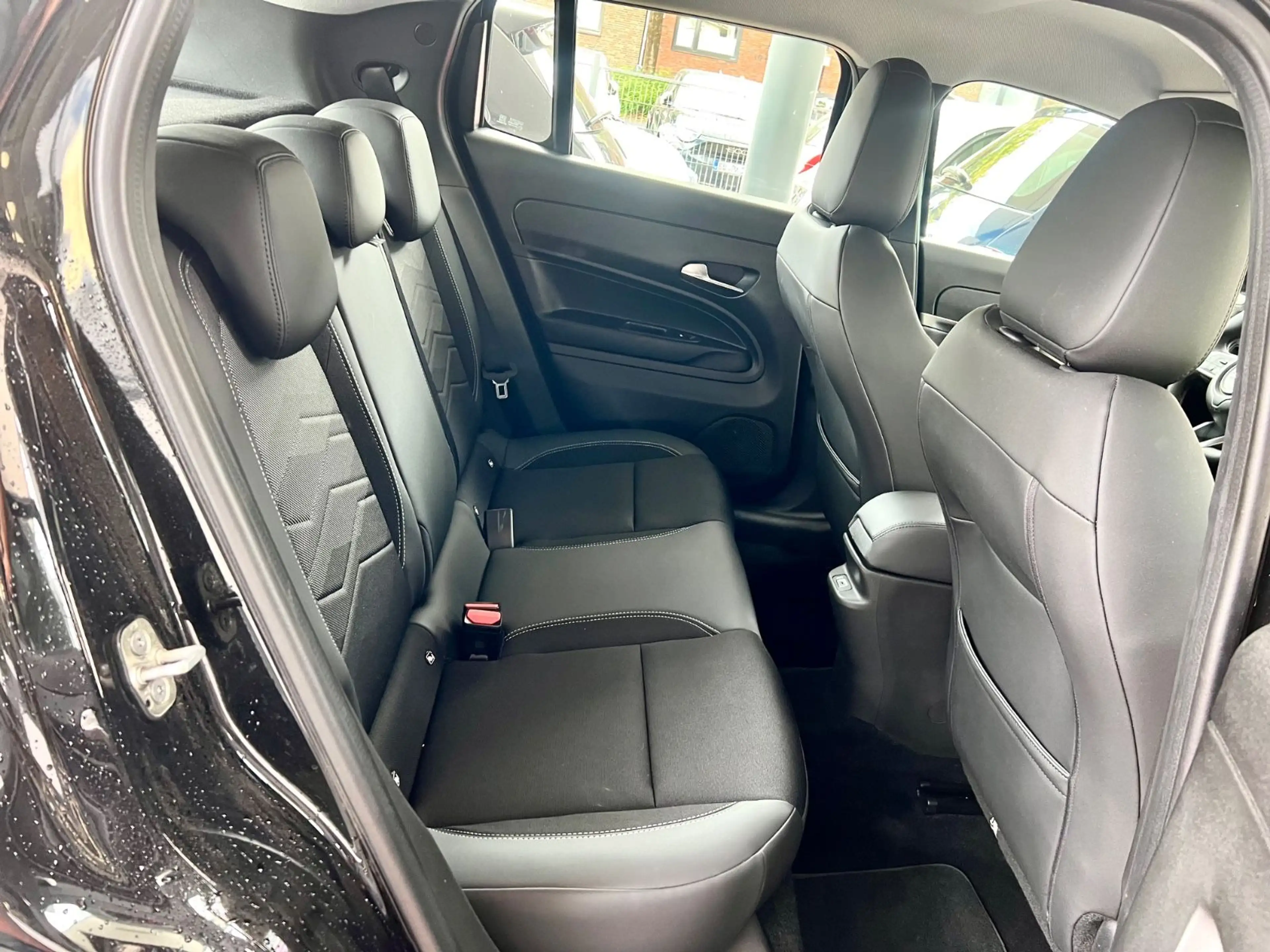 Jeep Avenger Alitude*nur.27.927KM*CARPLAY*CAM*1J GAR — photo 9
