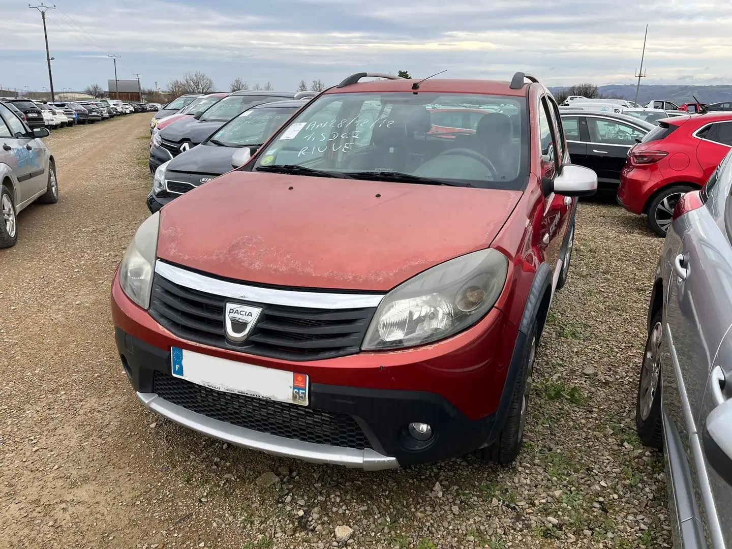 Dacia Sandero 1.5 DCi 90 Stepway / CP337 Rouge - 2