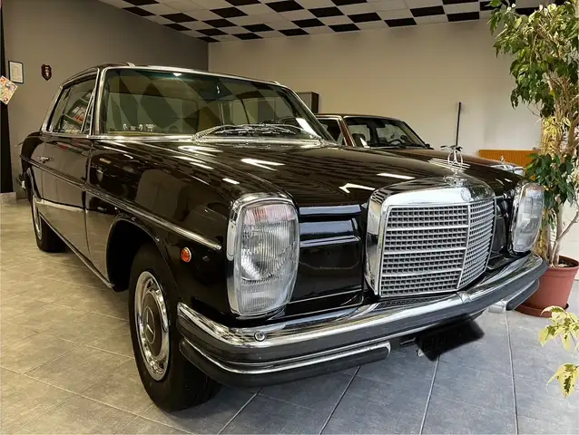 Mercedes-Benz 250 8 coupe