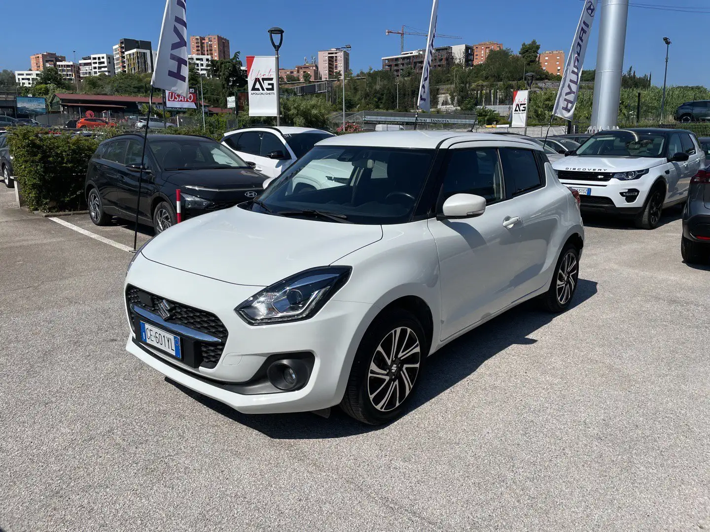 Suzuki Swift Swift 1.2 Hybrid 4WD AllGrip Top Bianco - 1