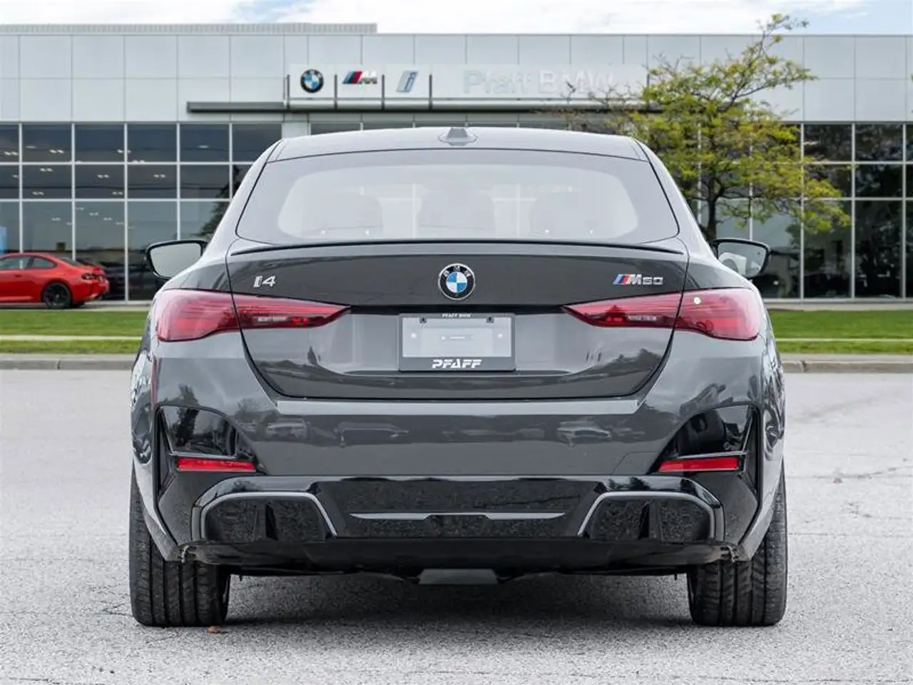 BMW i4 снимка BMW i4