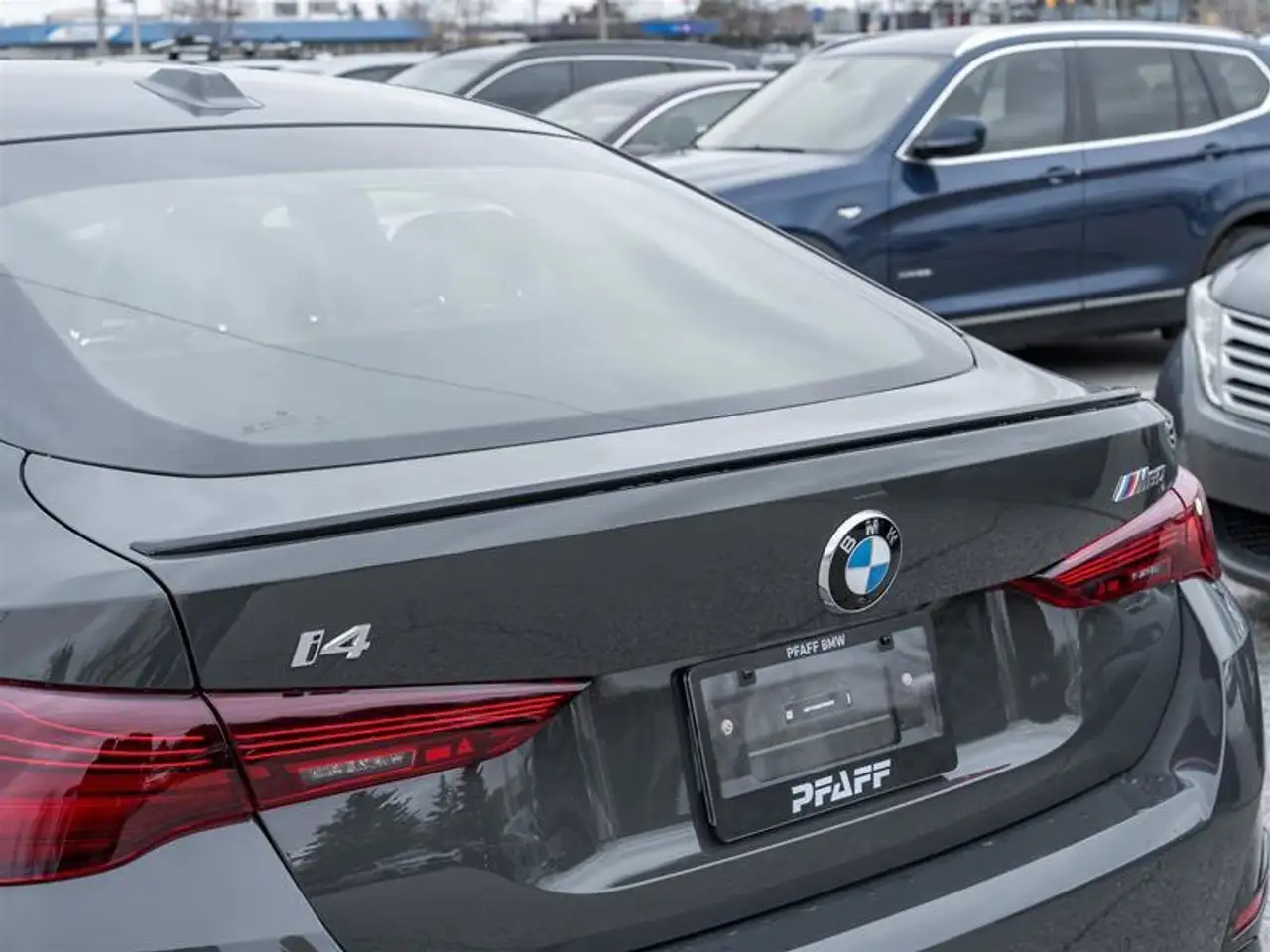 BMW i4 снимка BMW i4