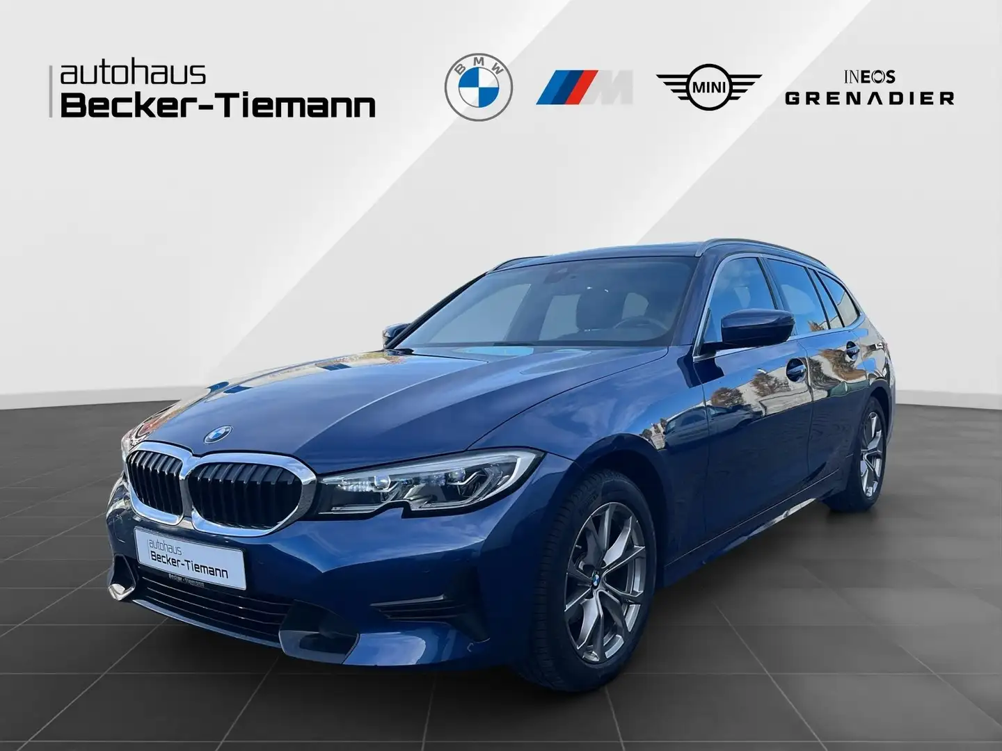 BMW 318 d Touring Sport Line Leder HUD Laser Pano DrivAss Blau - 1