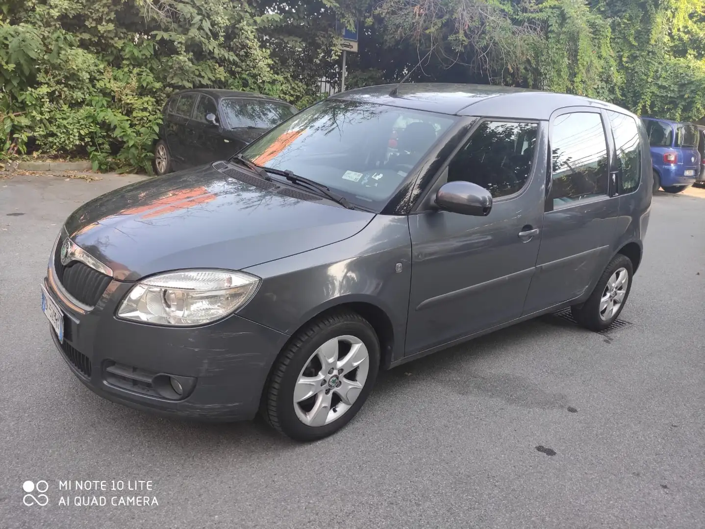 Skoda Roomster 1.4 tdi Comfort c/esp - 1