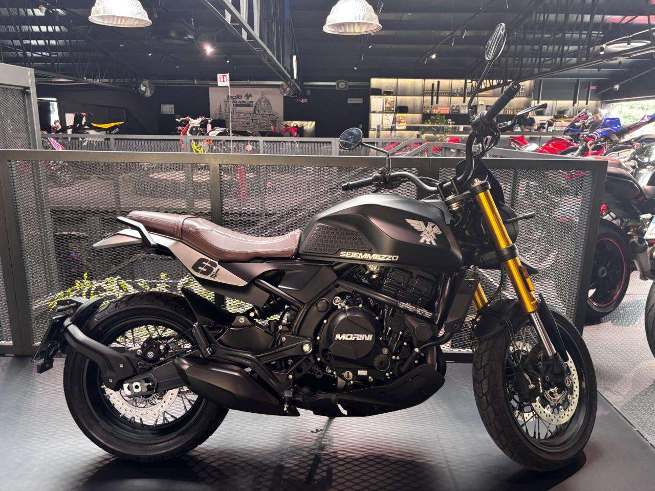 Moto Morini Seiemmezzo SCR