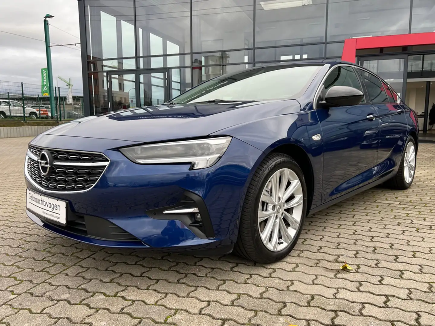 Opel Insignia B Grand Sport 2.0 Business Elegance Blau - 2