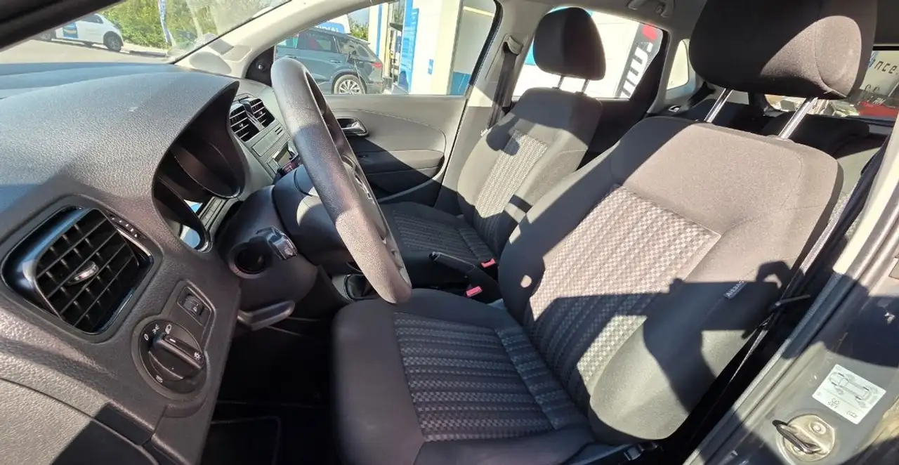 Volkswagen Polo Citadine 5 portes — photo 5