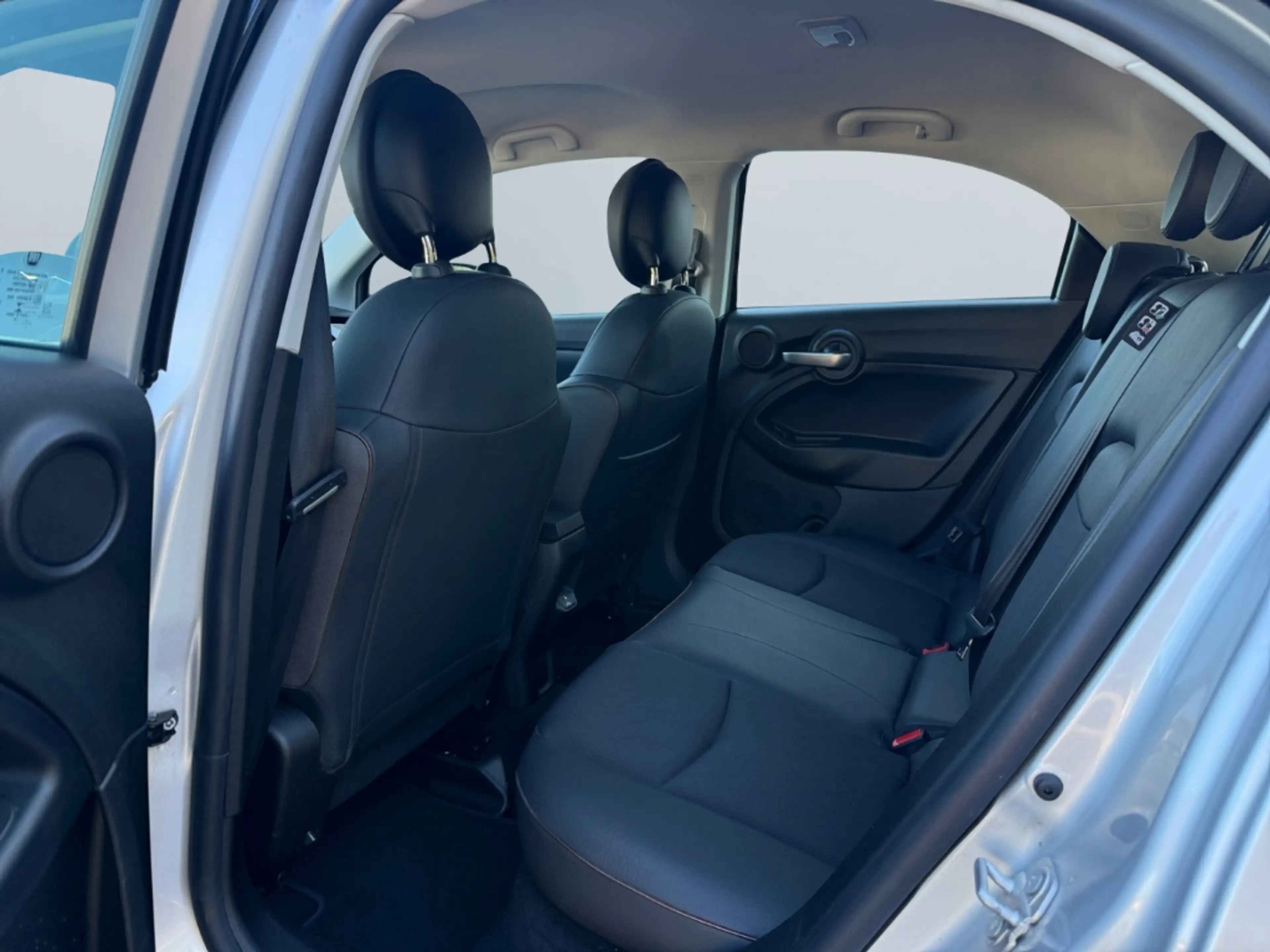 Fiat 500X 1.3 GSE City Cross DCT *SHZ*PDC*CarPlay*DAB* — photo 15