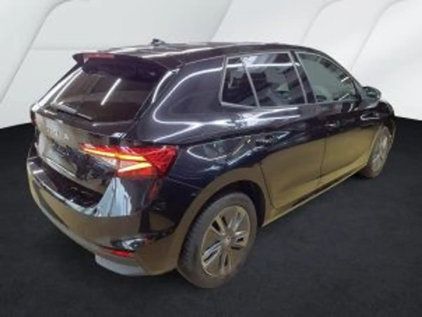 Skoda Fabia Selection Tour 1.0 TSI*LED*KAM*Kessy*SHZ*A Schwarz - 2