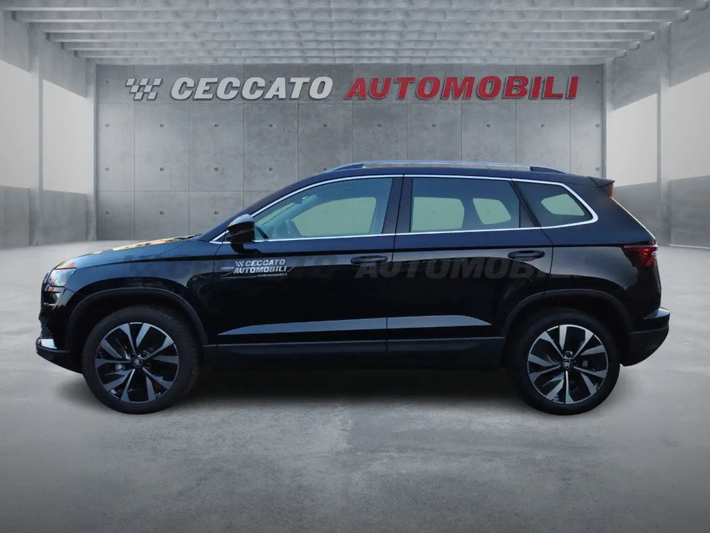 Skoda Karoq SELECTS110/1,5A7A MY 25 Nero - 2