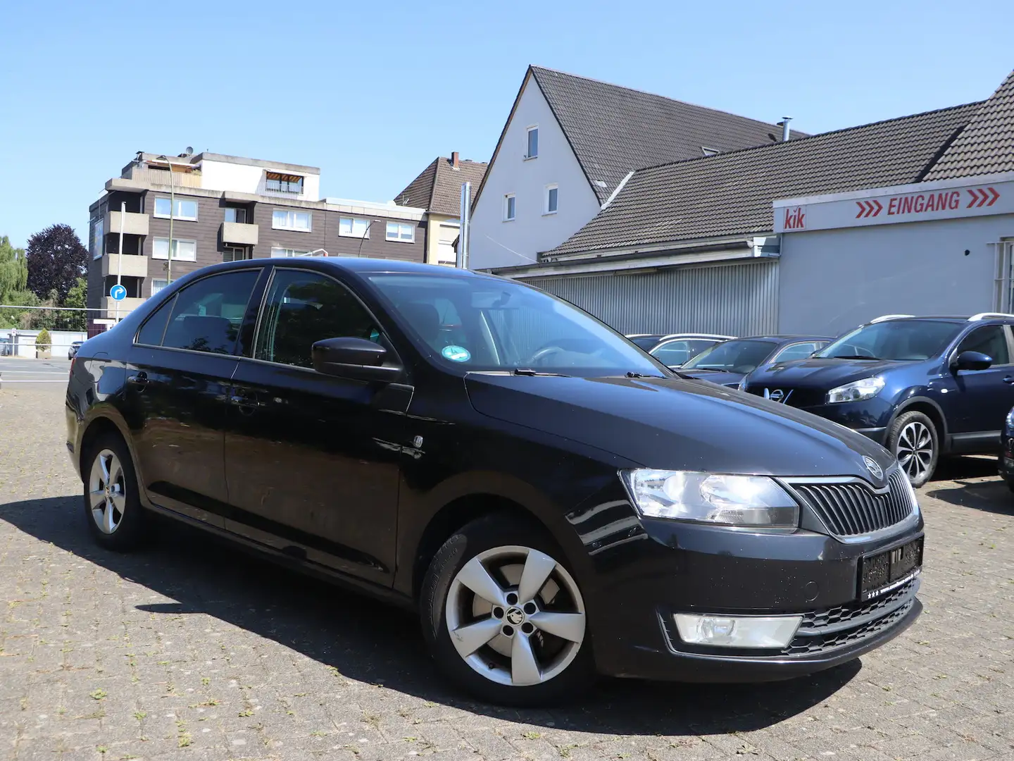 Skoda Rapid/Spaceback LIMOUSINE 1.6 TDI Ambition Fresh / 1.HAND Schwarz - 2
