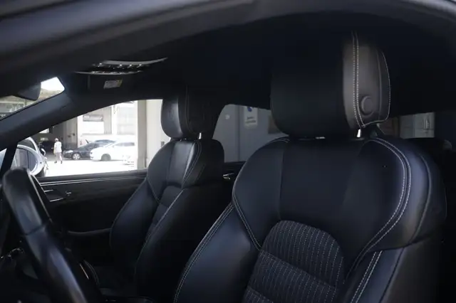 Porsche Macan view 18