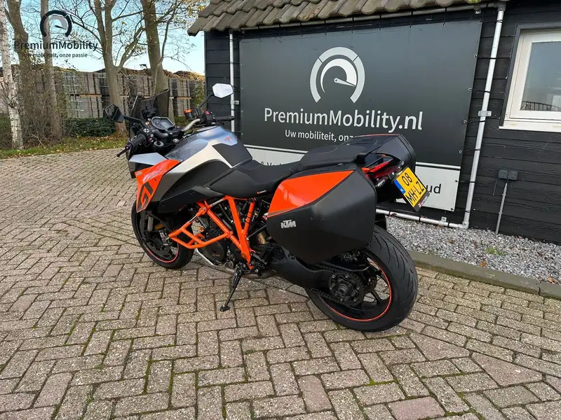 KTM 1290 Super Duke GT - foto 7