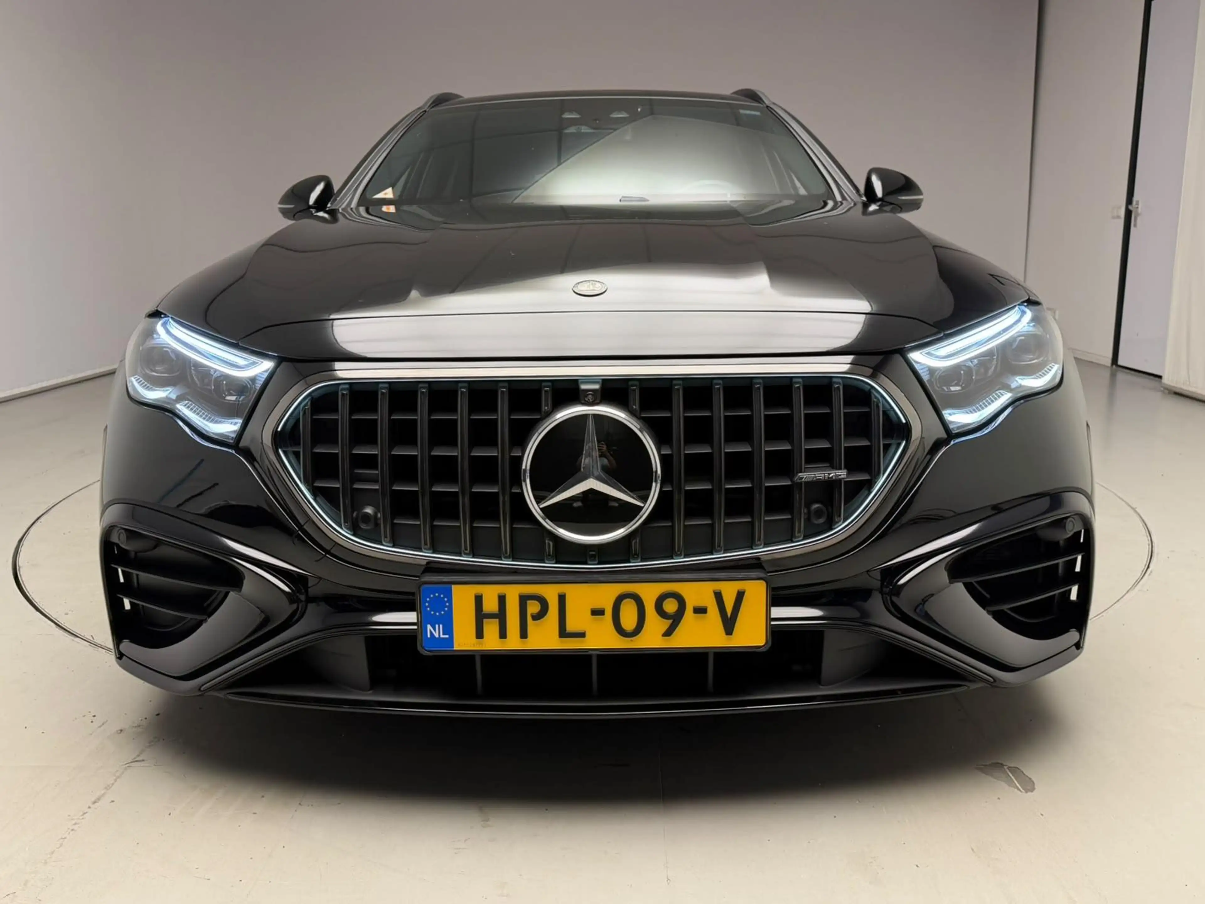 Mercedes-Benz E 53 AMG Estate 4MATIC+ Night Edition | Trekhaak | Pano | 2 — photo 4