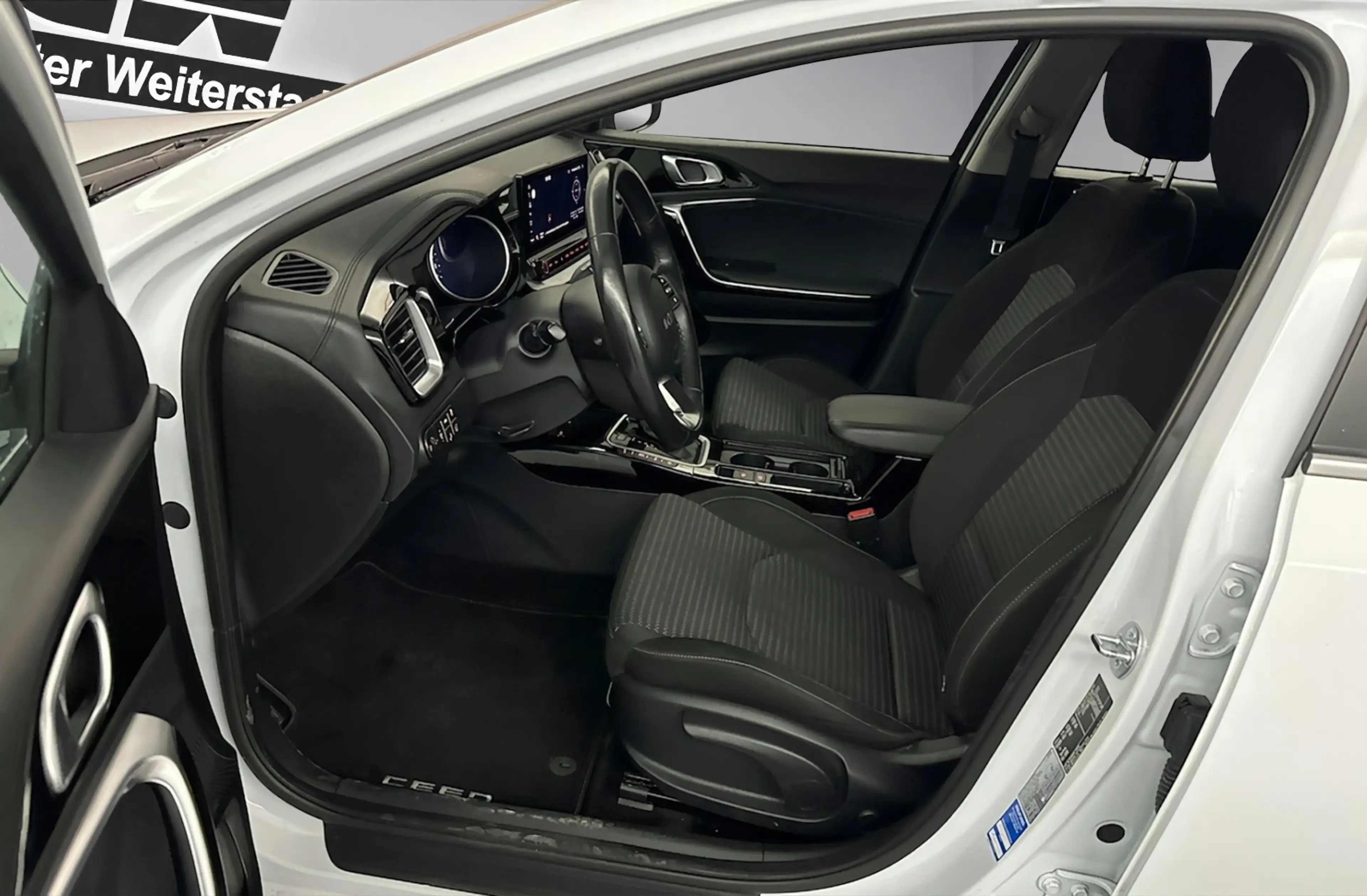 Kia Ceed SW / cee'd SW CEED SW 1.5T-GDI SPIRIT NAVI|JBL|KAMERA|SITZHEIZUN — photo 7
