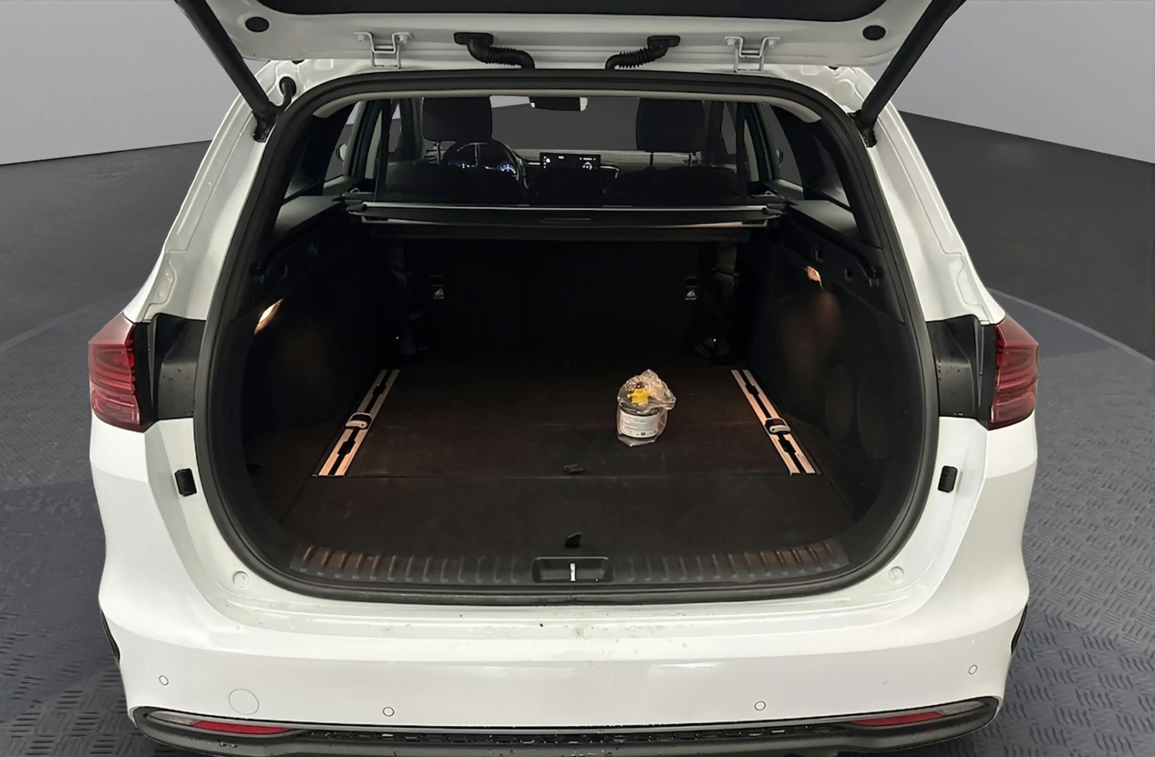 Kia Ceed SW / cee'd SW CEED SW 1.5T-GDI SPIRIT NAVI|JBL|KAMERA|SITZHEIZUN — photo 5