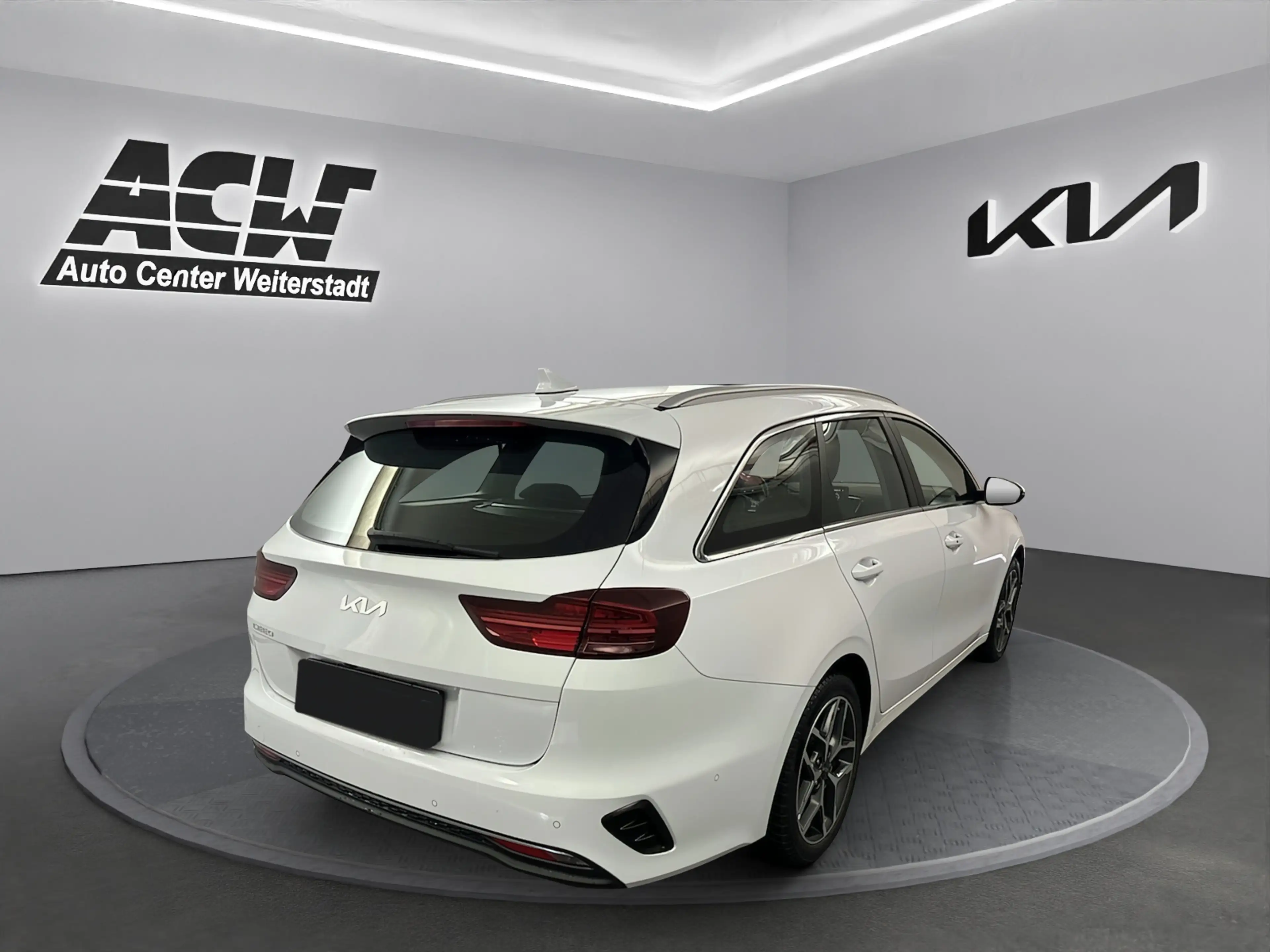 Kia Ceed SW / cee'd SW CEED SW 1.5T-GDI SPIRIT NAVI|JBL|KAMERA|SITZHEIZUN — photo 3