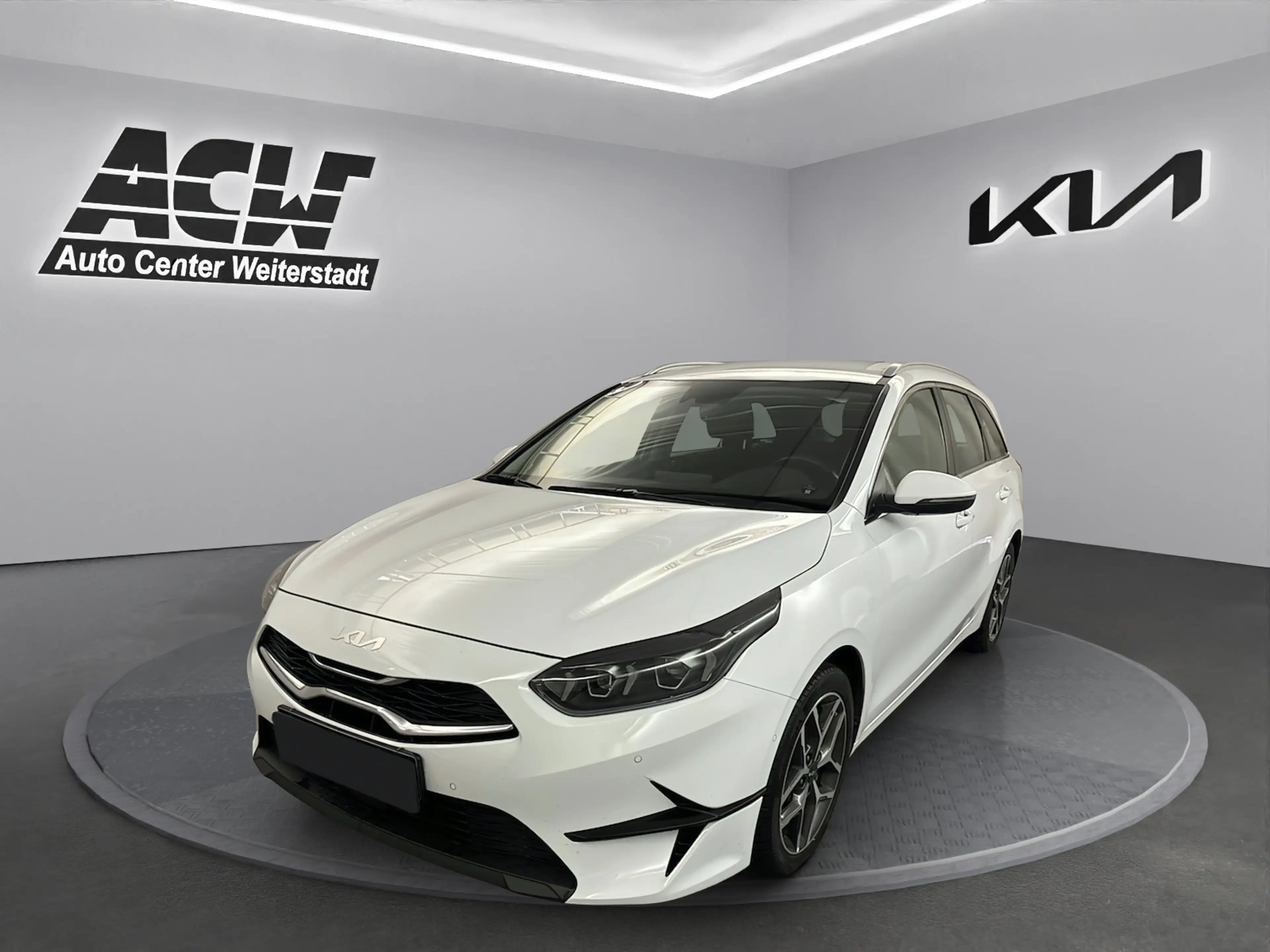 Kia Ceed SW / cee'd SW CEED SW 1.5T-GDI SPIRIT NAVI|JBL|KAMERA|SITZHEIZUN