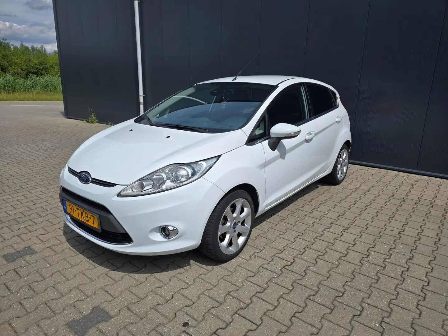 Ford Fiesta 1.25 Titanium Nap/Apk Blanc - 2