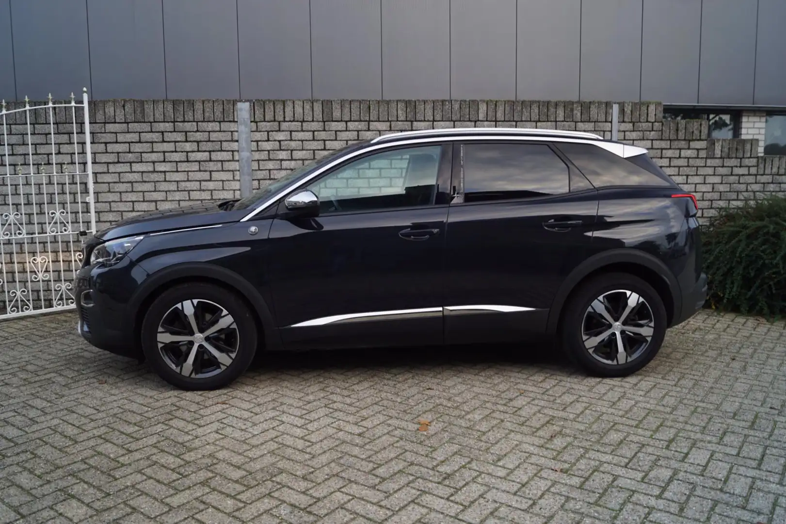 Peugeot 3008 1.2 PureTech Crossway Autom Leder/Alcantara Sports Grey - 2