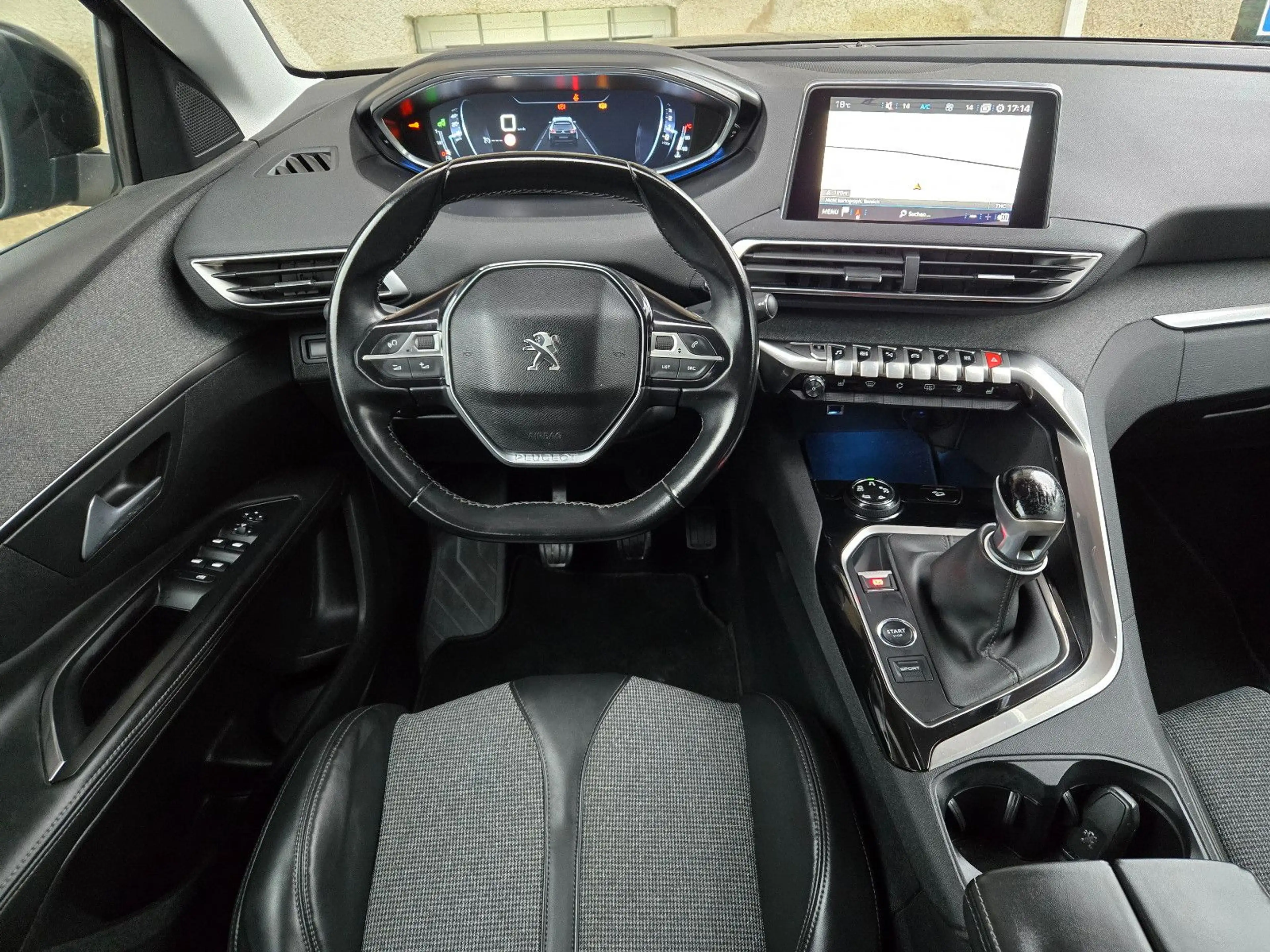 Peugeot 5008 Allure / 7 Sitzer / Leder / LED / AHK — photo 15