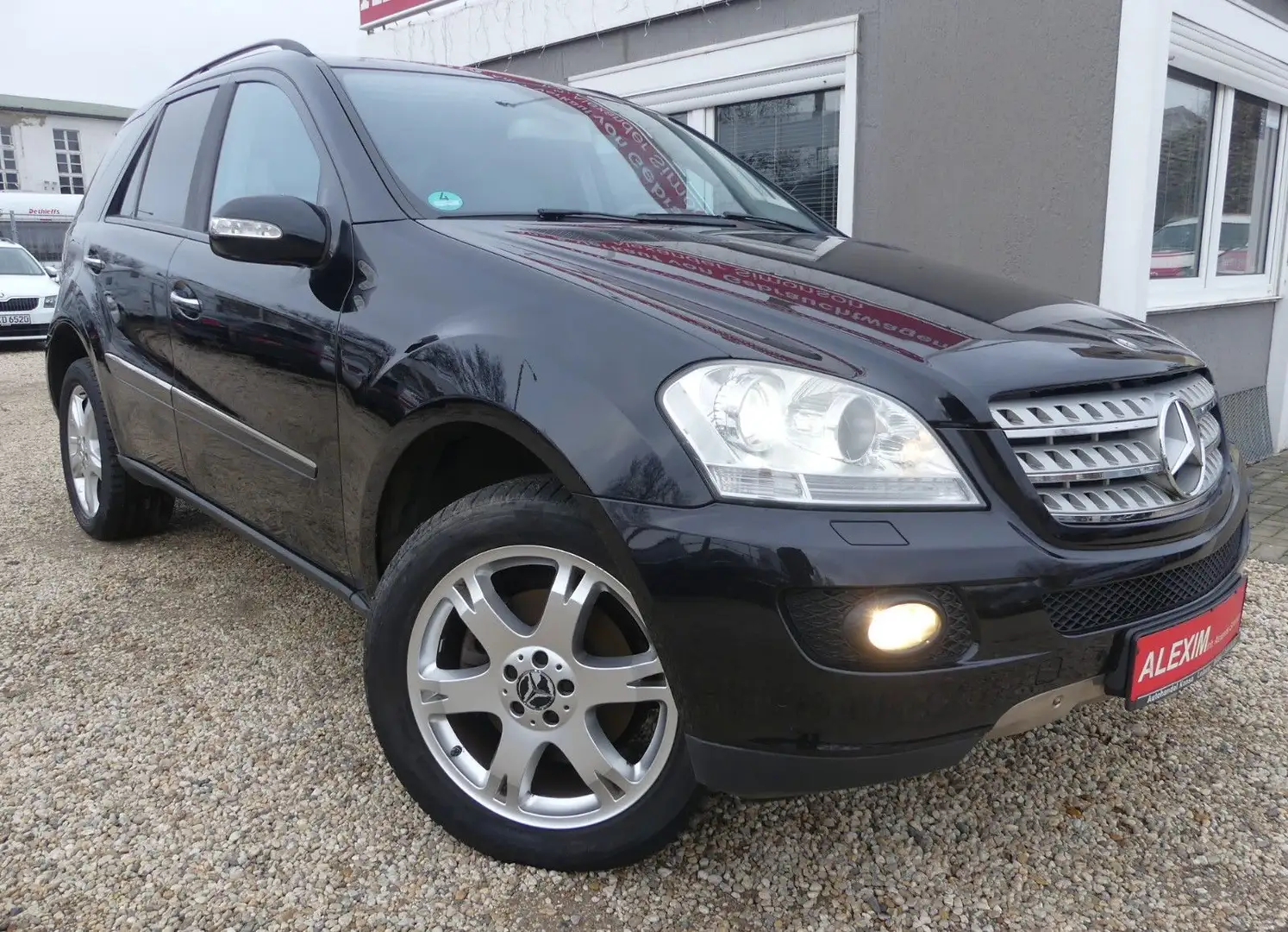 Mercedes-Benz ML 320 cdi/Xenon/Lüftfederung/Navi/Leder Noir - 2