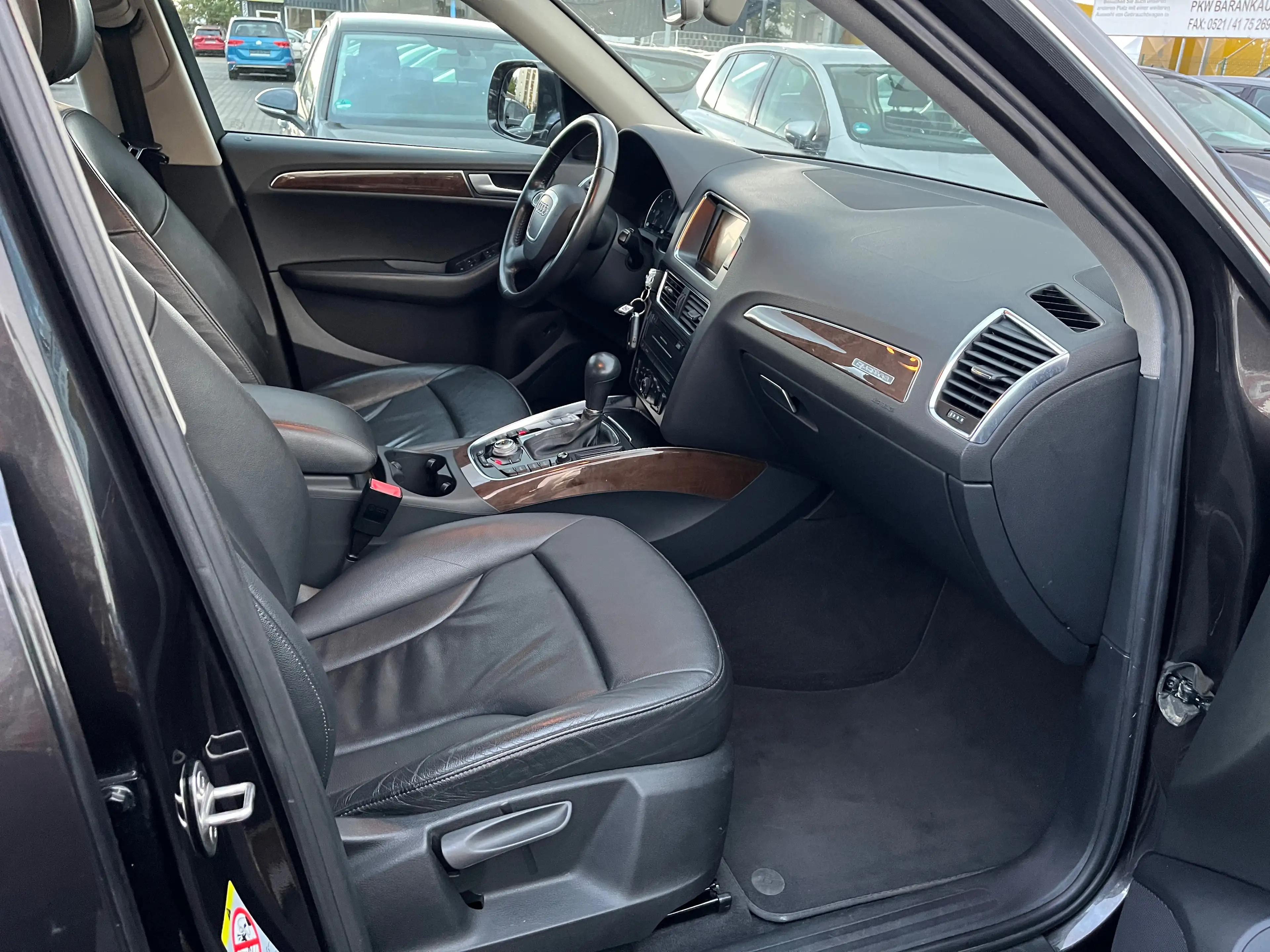 Audi Q5 quattro/Leder/Tempomat/AHK/Scheckheft — photo 12
