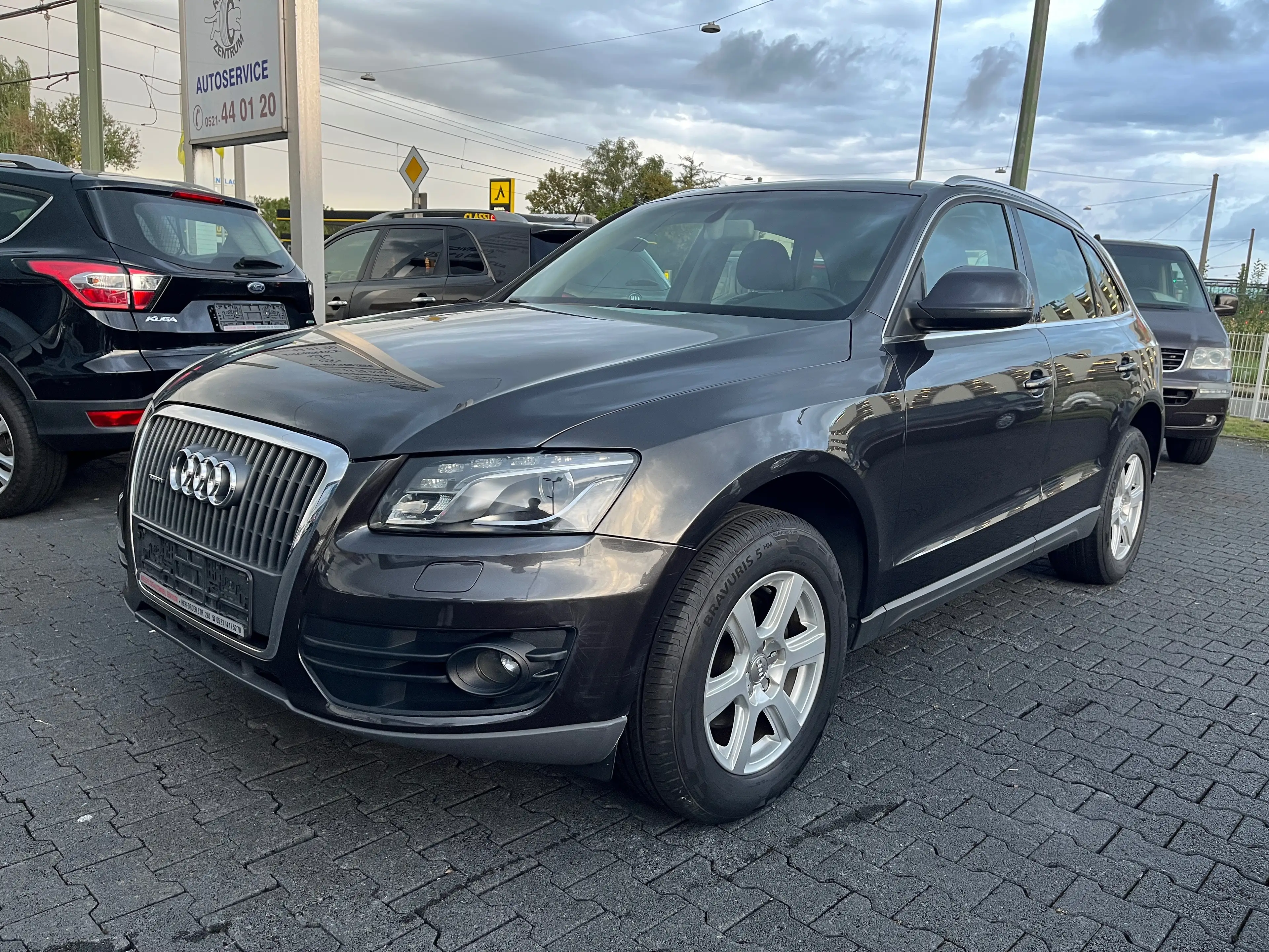 Audi Q5 quattro/Leder/Tempomat/AHK/Scheckheft — photo 4