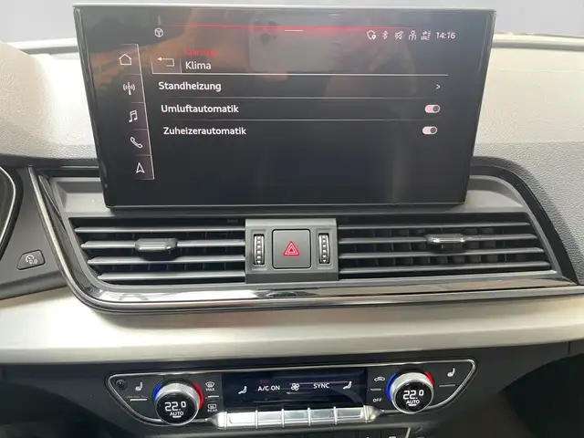 Audi Q5 view 15