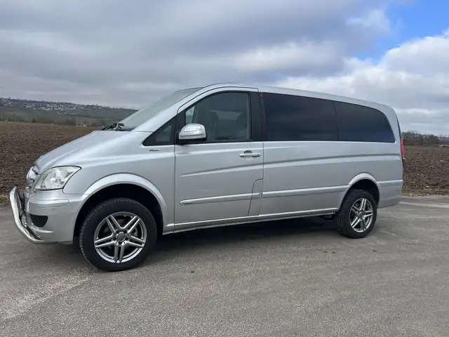 Mercedes-Benz Viano Viano Diesel 2.2 CDI lang 4Matic Automatik Edition