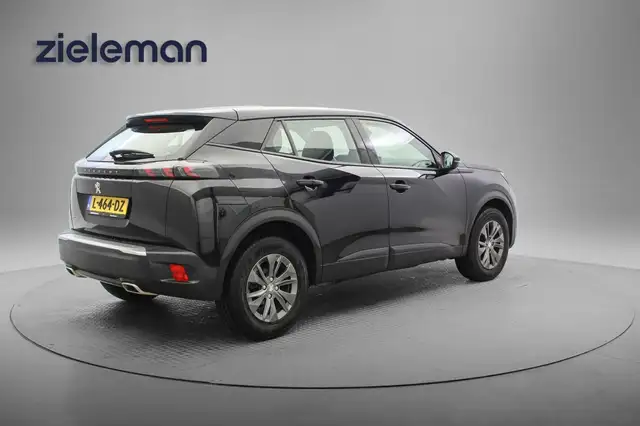 Peugeot 2008 view 11