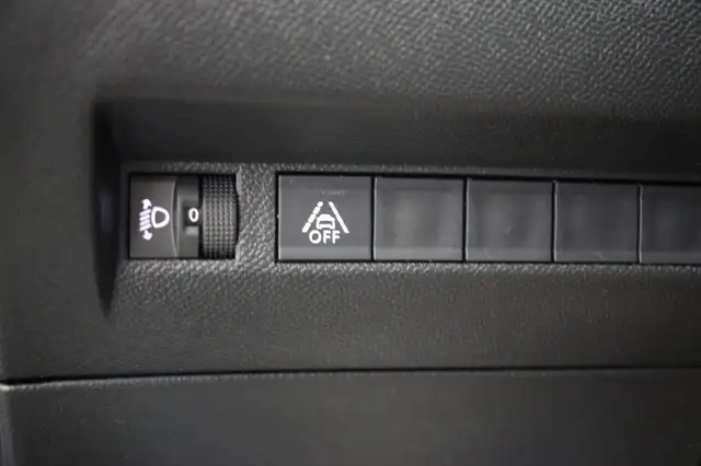 Peugeot 2008 view 25