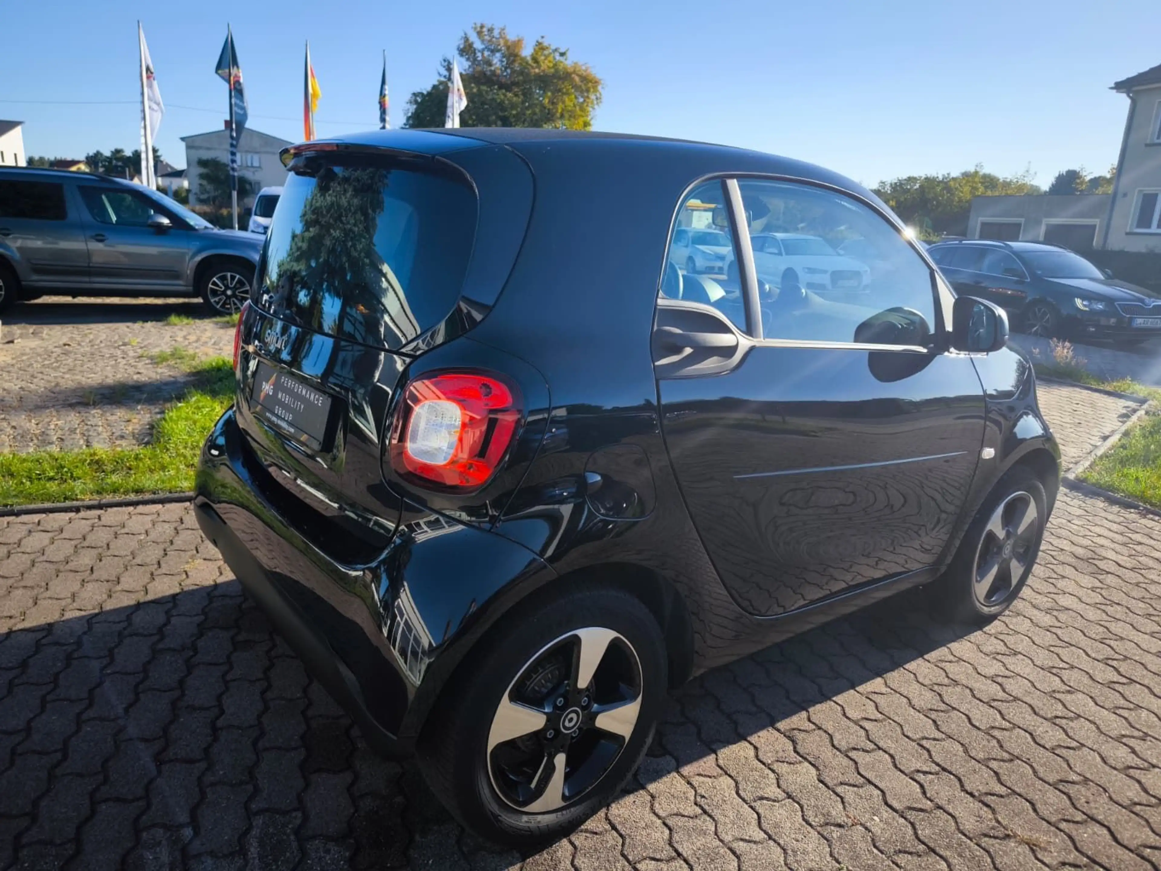 smart forTwo Fortwo EQ Schnelllade/Sitzheizung — photo 7
