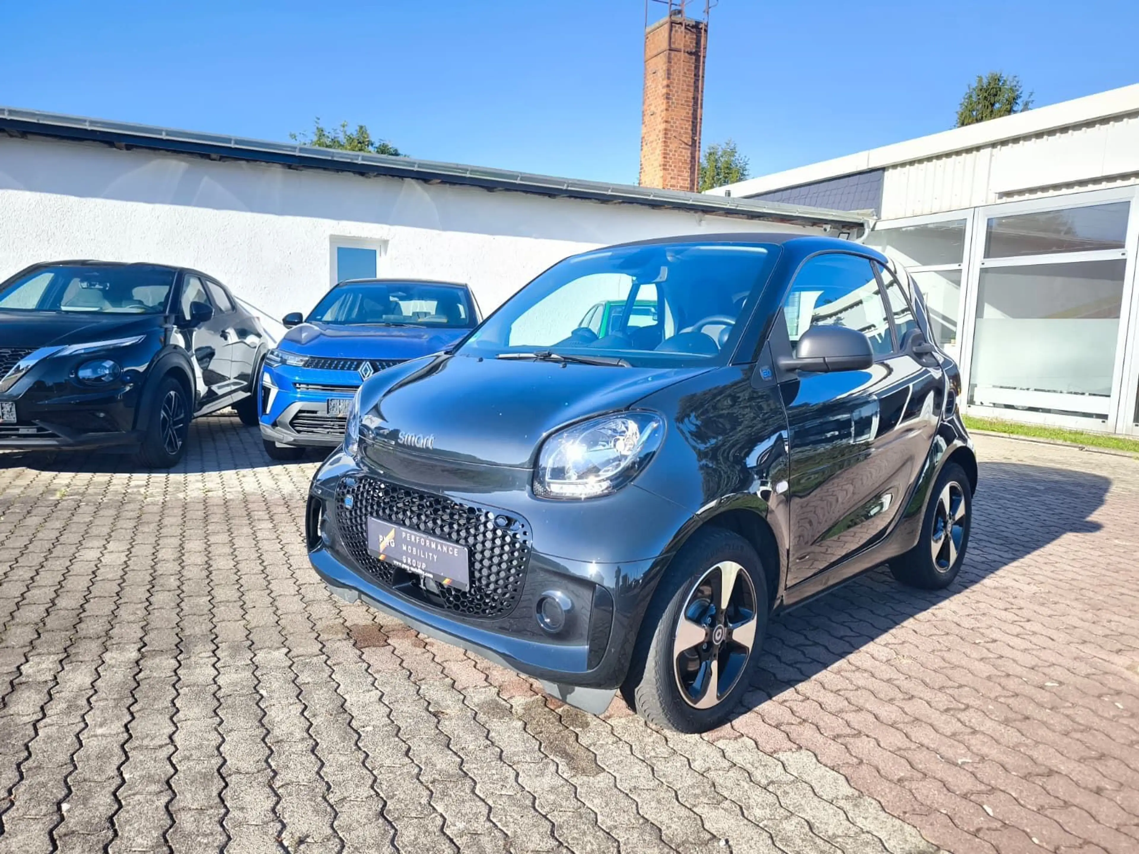 smart forTwo Fortwo EQ Schnelllade/Sitzheizung — photo 3