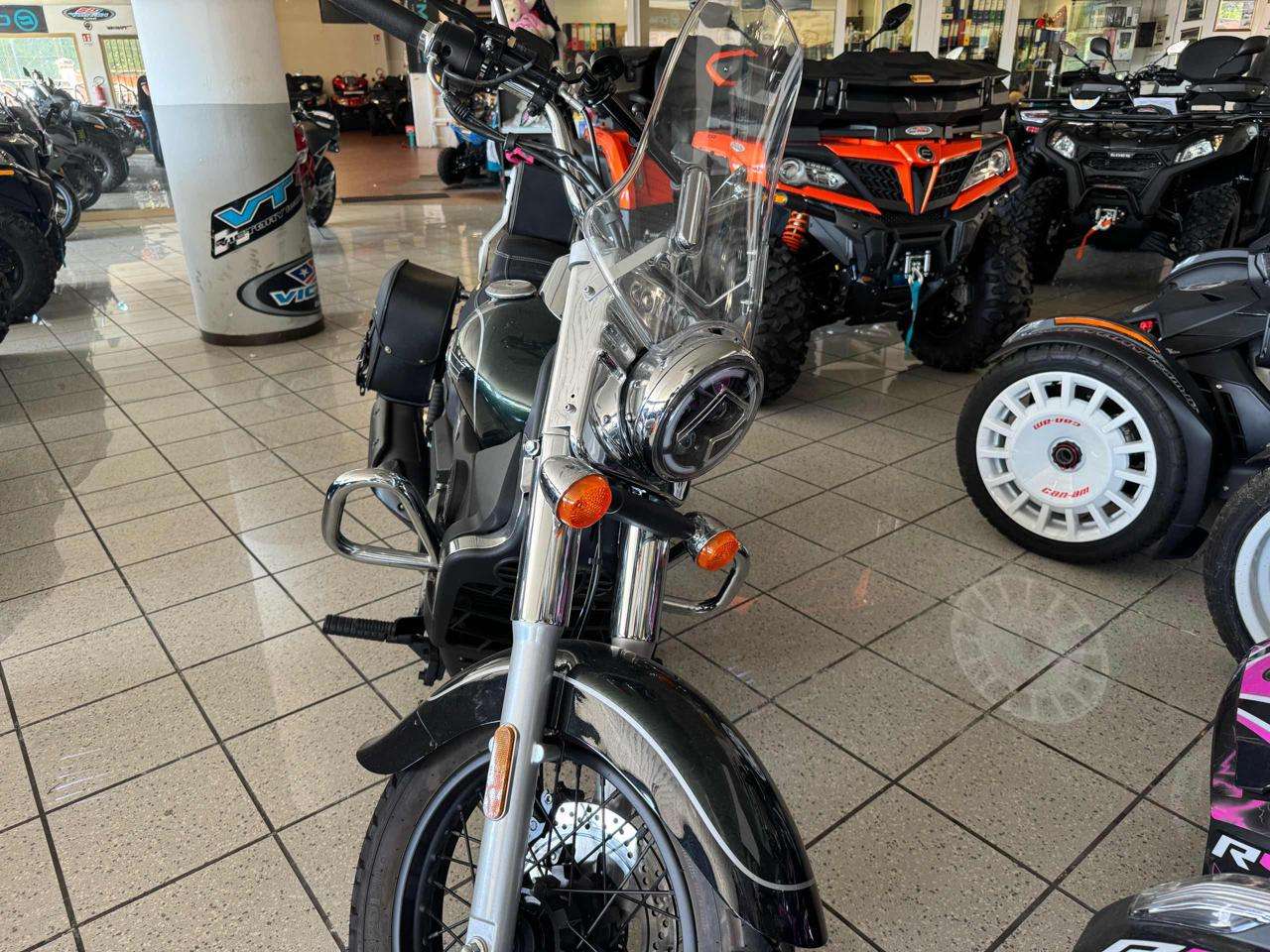 Yadea E8S renegade commando 300