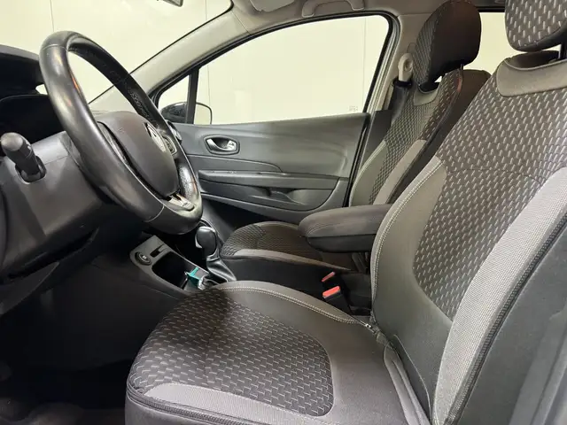 Renault Captur view 9