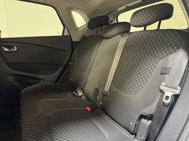 Renault Captur view 10