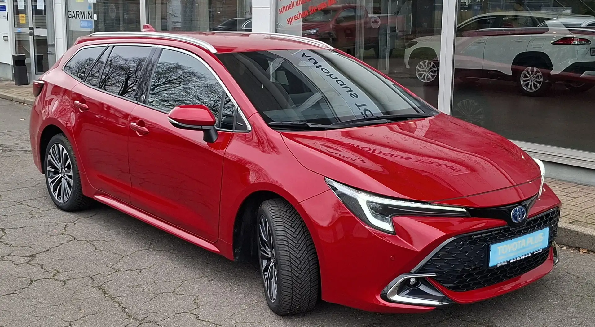 Toyota Corolla TS Hybrid Team D + Technik P. + Ganzjahresreifen Rot - 2