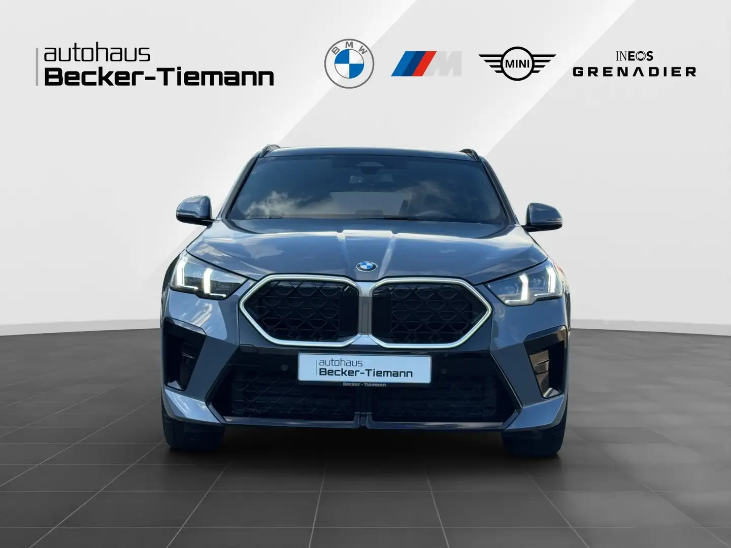 BMW X2 sDrive20i M Sport | HuD | Pano.Dach | Park.Assist. Grau - 2